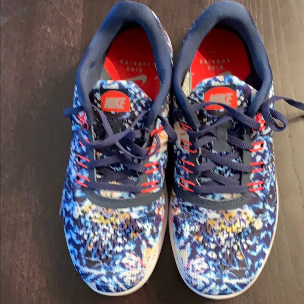 Nike Free Sneakers